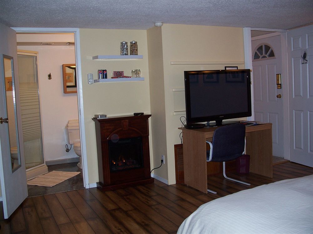 Tall Trees Bed & Breakfast Prince Rupert Buitenkant foto